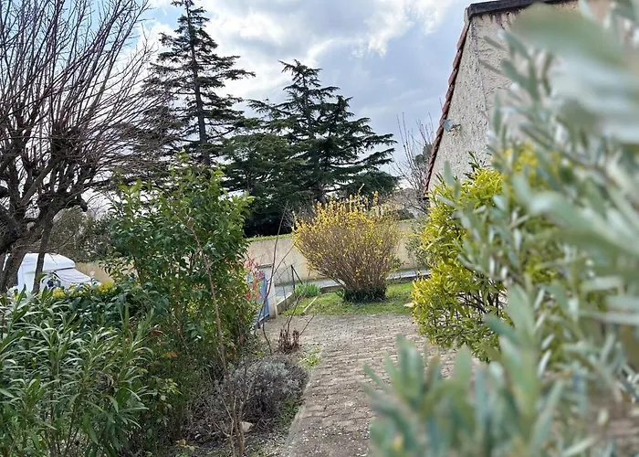 Le Clos De Val
